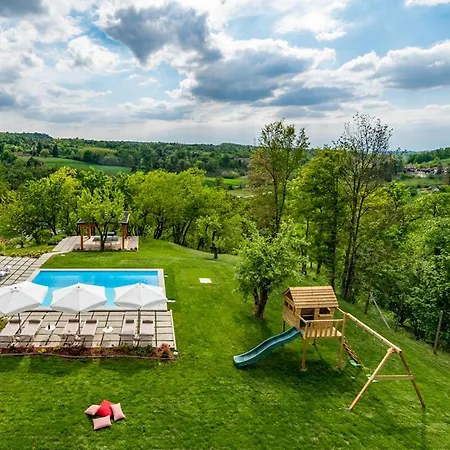 Monteu Villa Monteu Roero